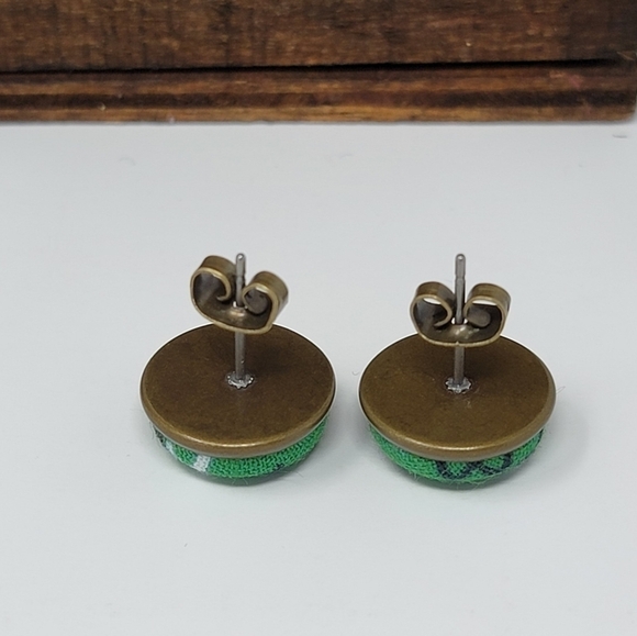 New Handmade | Upcycled Bandana Button Stud Earrings - Picture 2 of 4